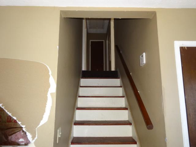 3773 Charlotte Dr, Rex, GA 30273 photo 4