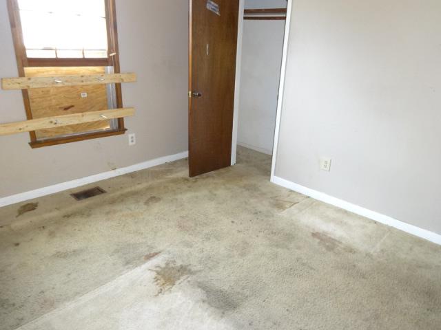 3773 Charlotte Dr, Rex, GA 30273 photo 8