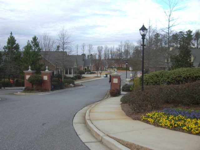 203 Brookhavenrun Cir, Duluth, GA 30097 photo 18