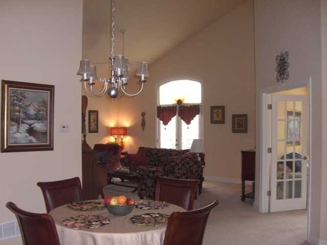 203 Brookhavenrun Cir, Duluth, GA 30097 photo 7