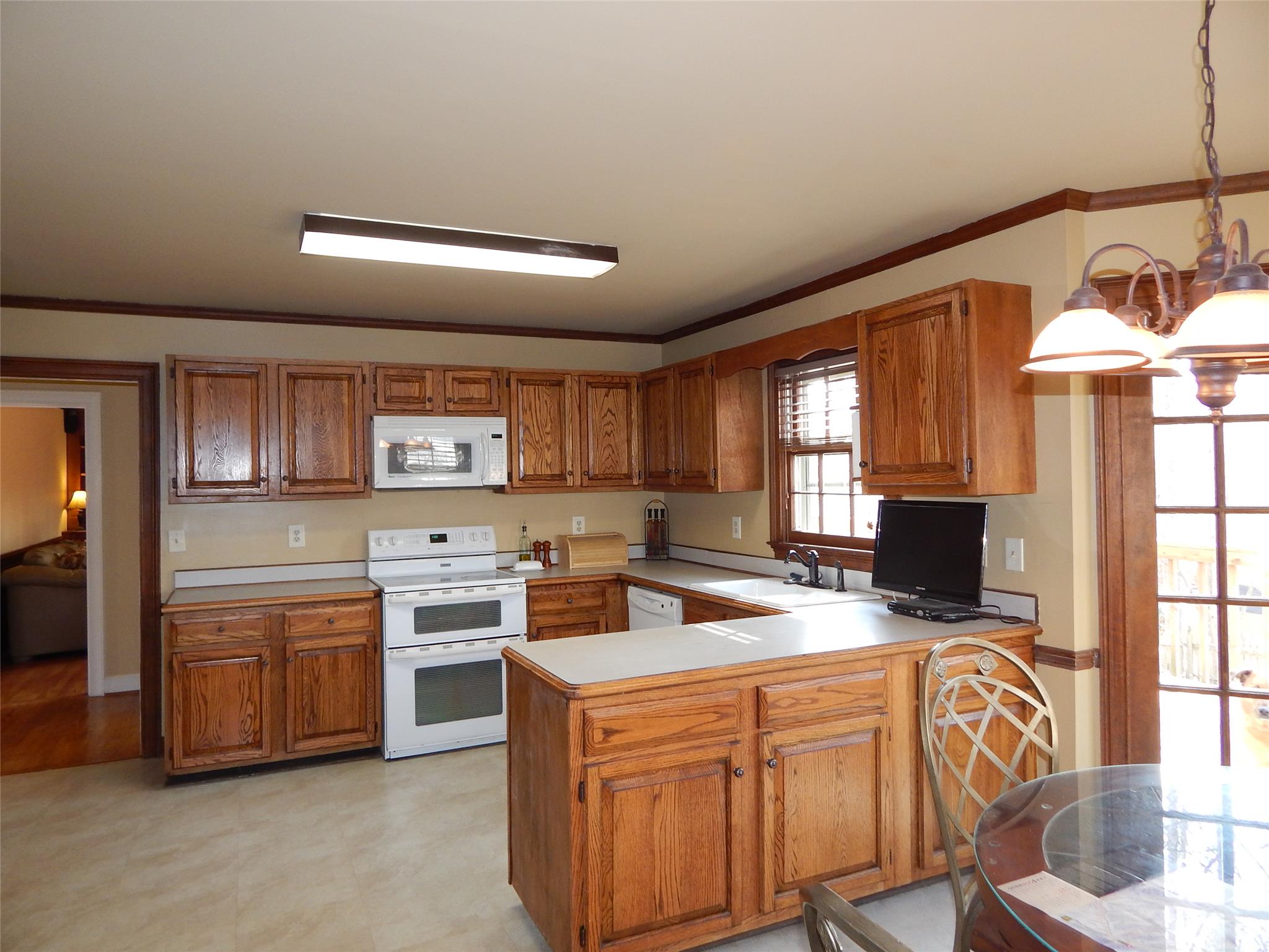155 Barrow Downs, Alpharetta, GA 30004 photo 9