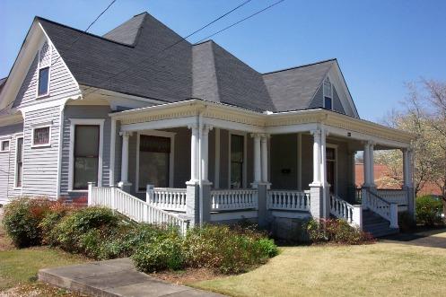 312 S Lewis St, Lagrange, GA 30240 photo 1