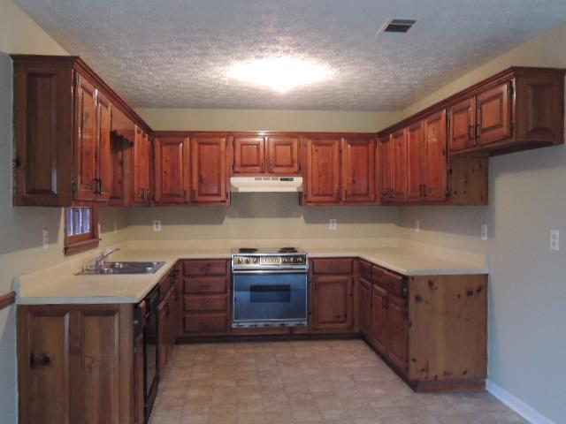 85 Riverbend Dr, Covington, GA 30014 photo 5