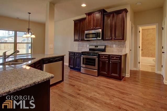 330 M J Mccarthy Way, Hampton, GA 30228 photo 4
