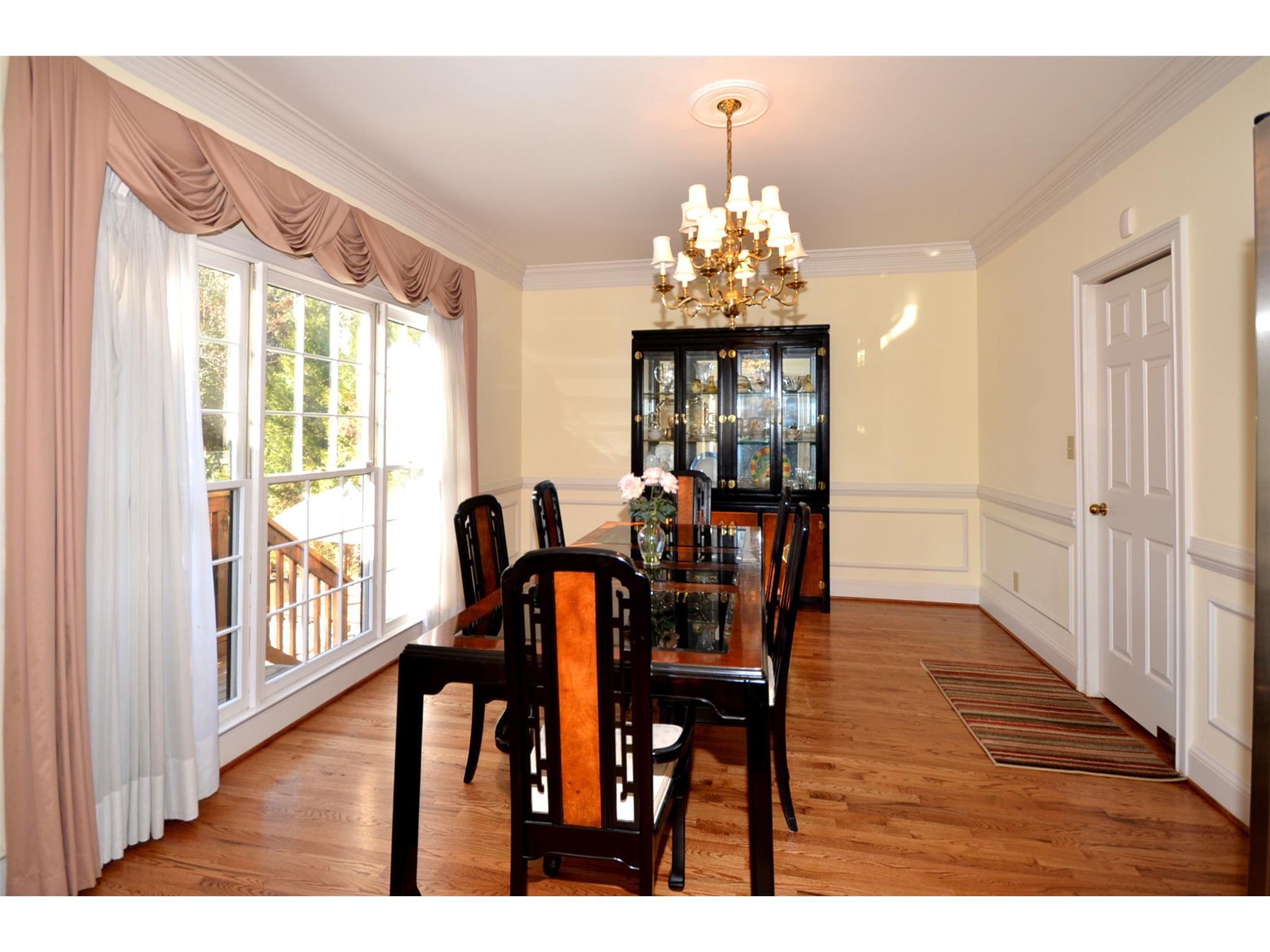 3756 Harts Pl, Chamblee, GA 30341 photo 10