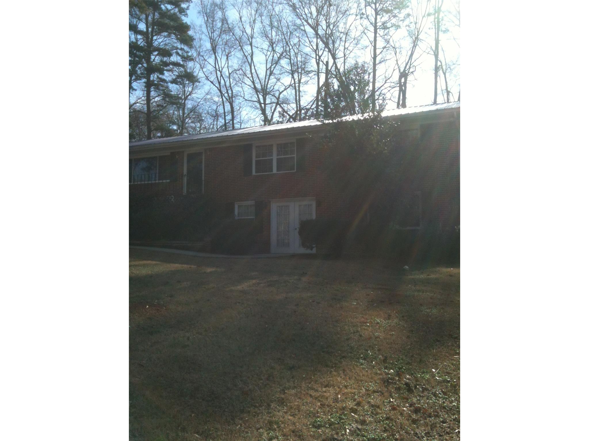 143 Minish Dr, Commerce, GA 30529 photo 4