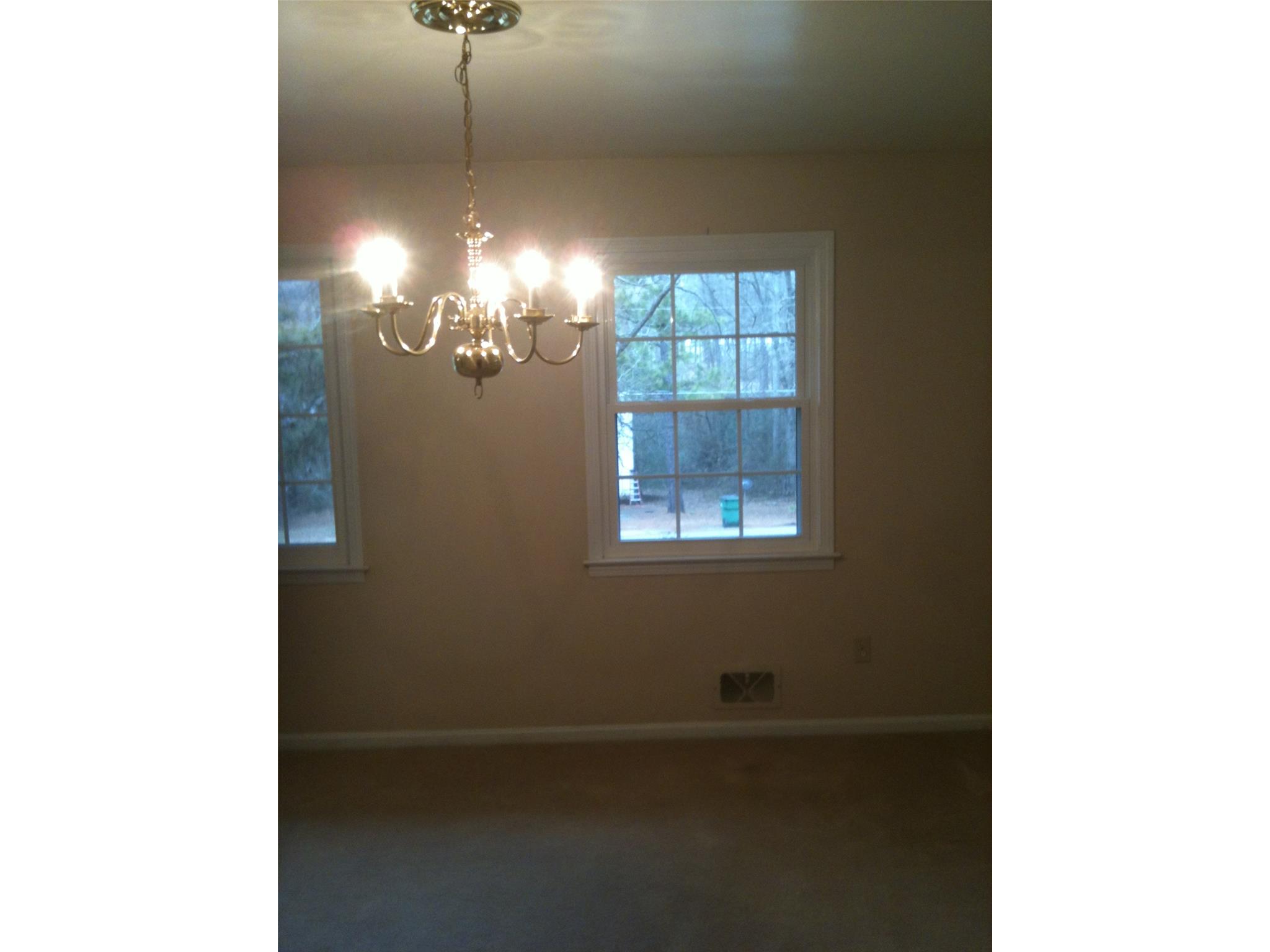 143 Minish Dr, Commerce, GA 30529 photo 5