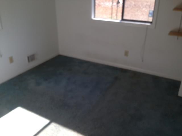 1052 Dixie Rd, Covington, GA 30014 photo 4