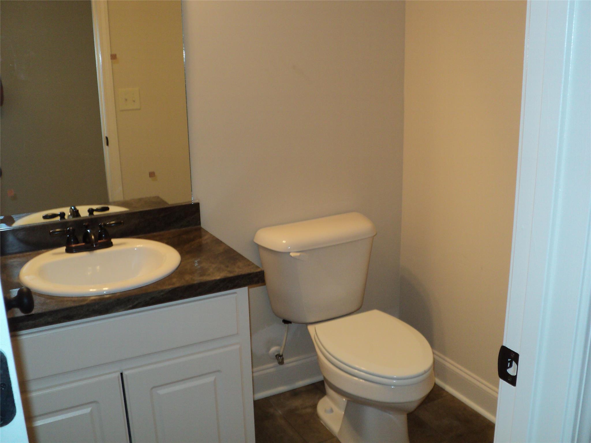 220 Falling Leaf Ln, Winder, GA 30680 photo 16