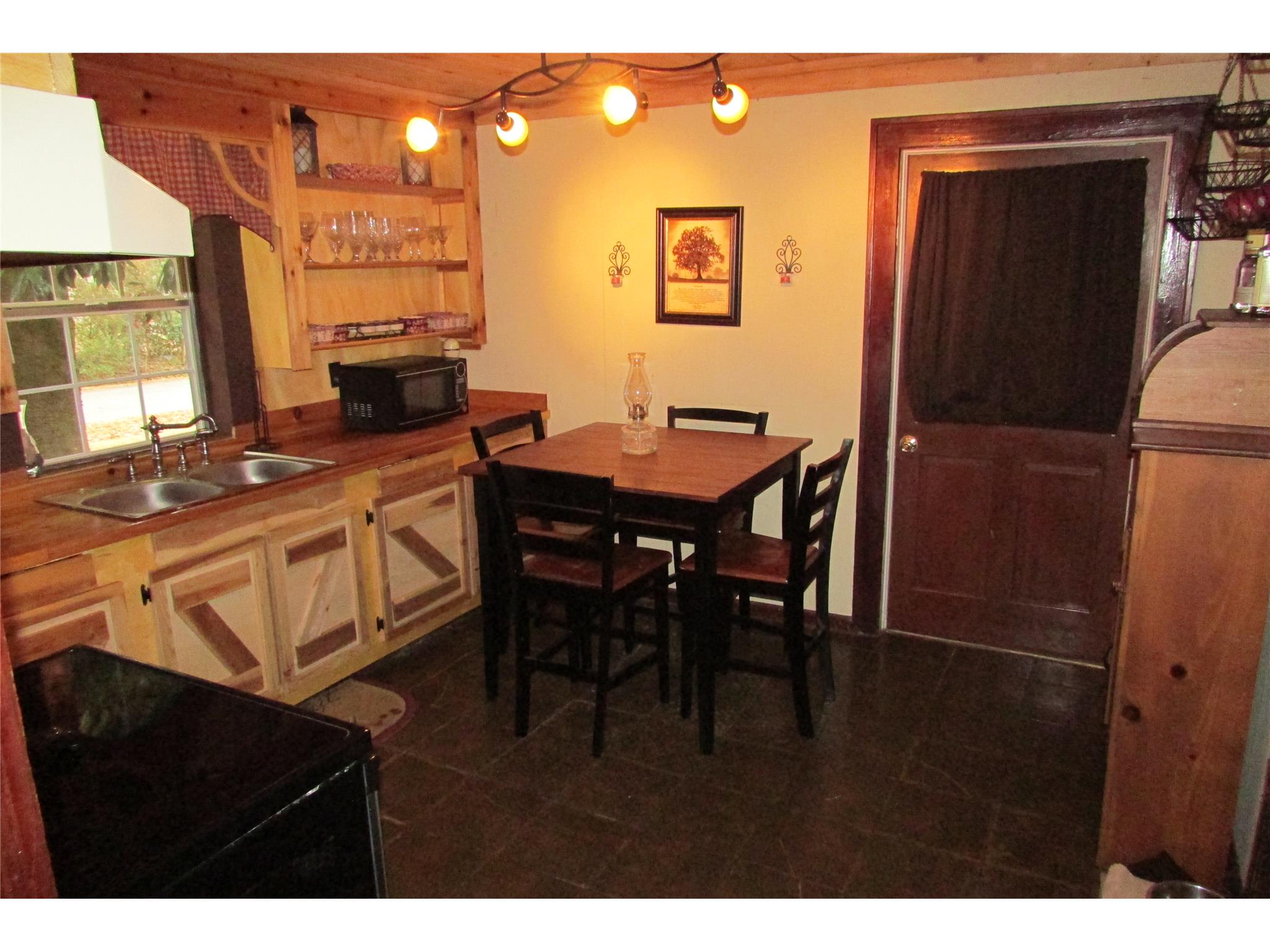 195 Neely Hammonds Rd, Covington, GA 30014 photo 3