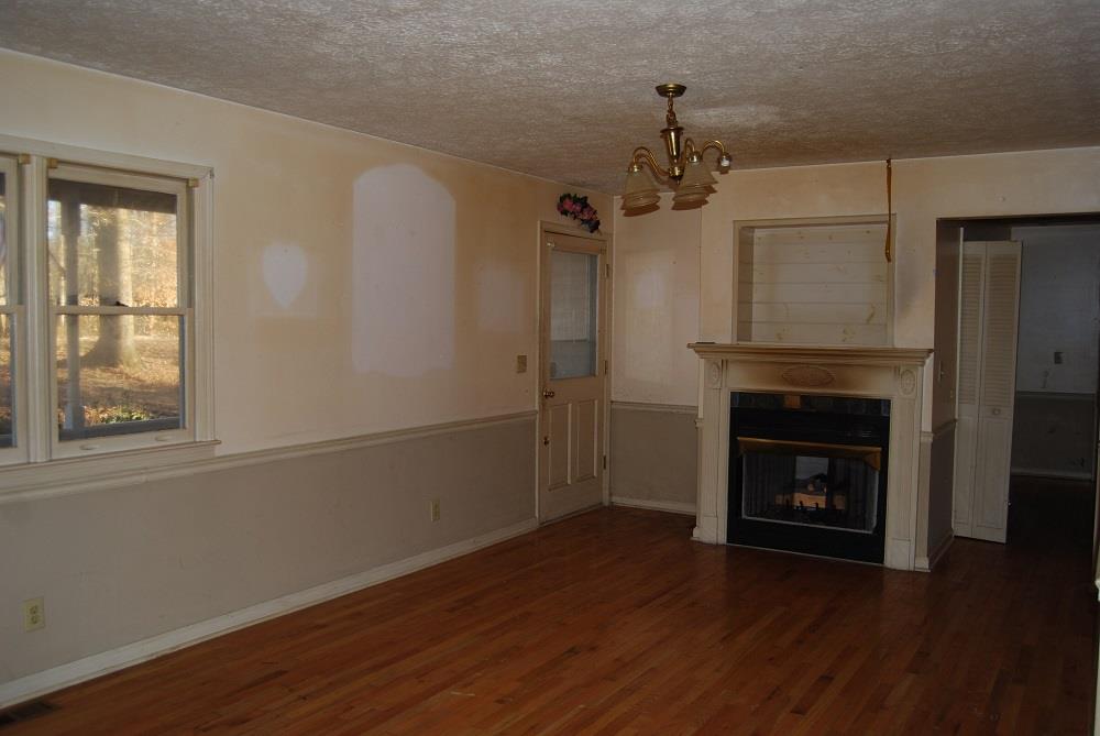 800 Sutton Mill Rd, Clarkesville, GA 30523 photo 2