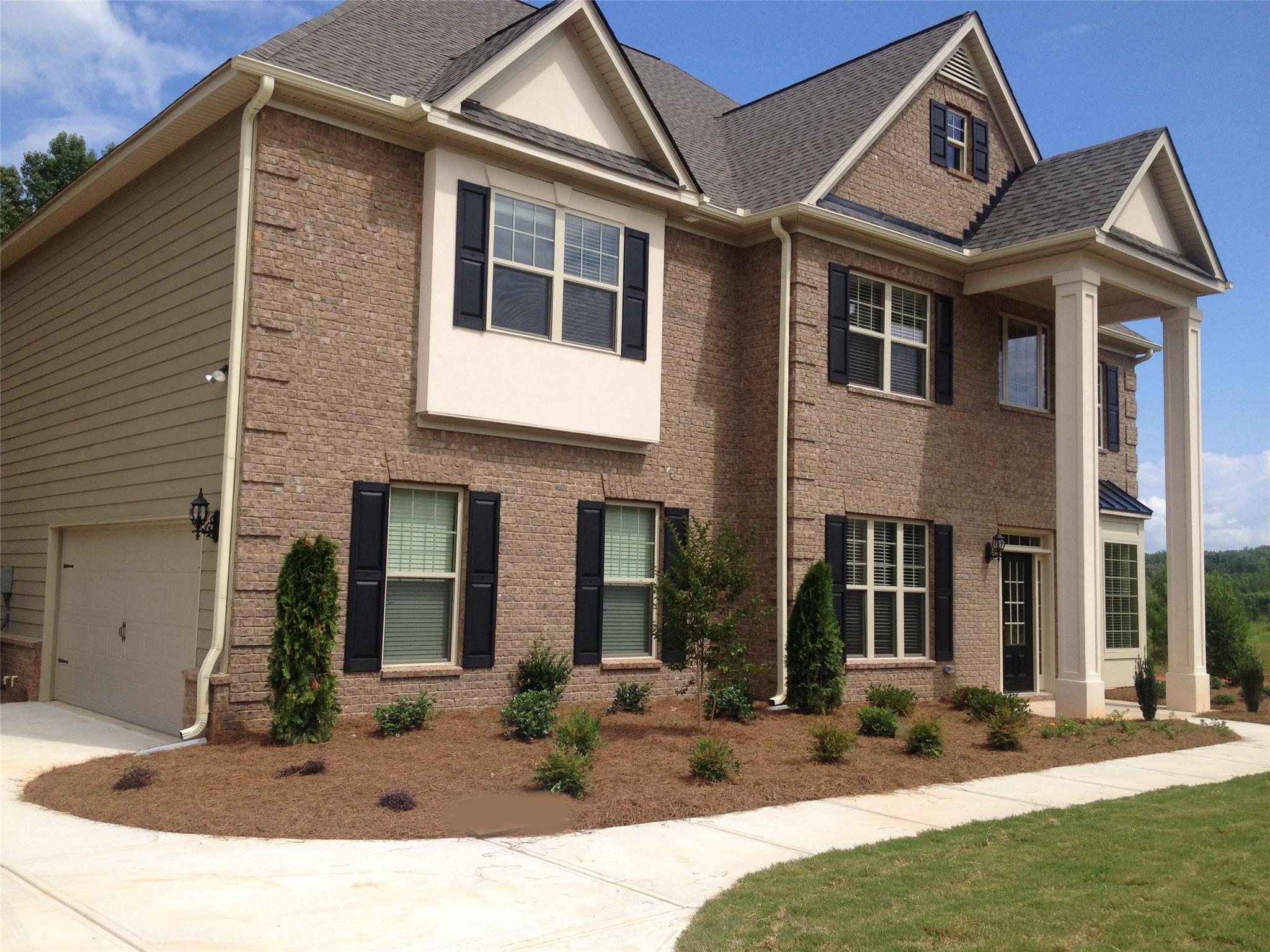 561 Heirloom Dr, Hampton, GA 30228 photo 2