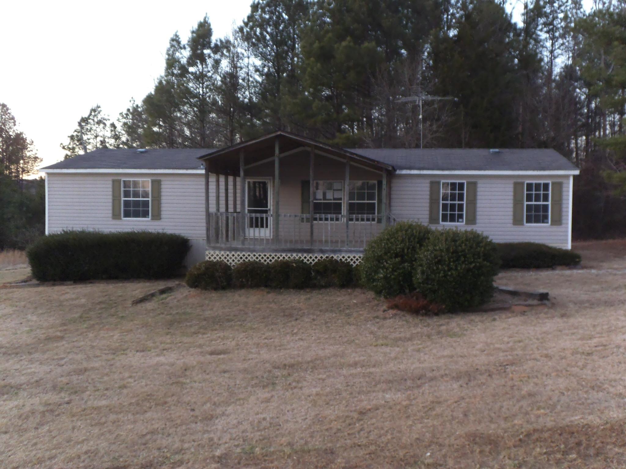 647 Hunters Creek Rd, Toccoa, GA 30577 photo 1