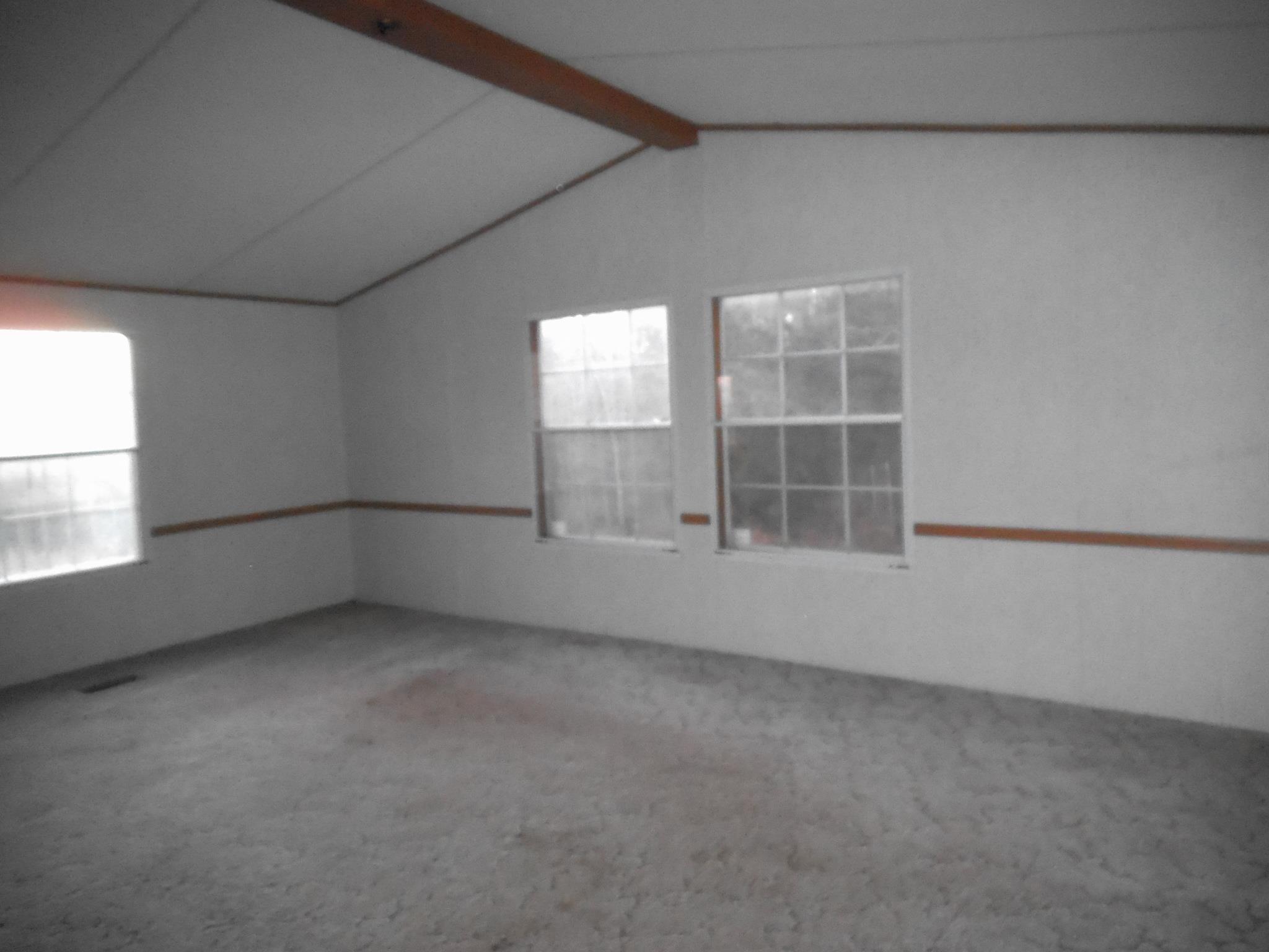 647 Hunters Creek Rd, Toccoa, GA 30577 photo 5