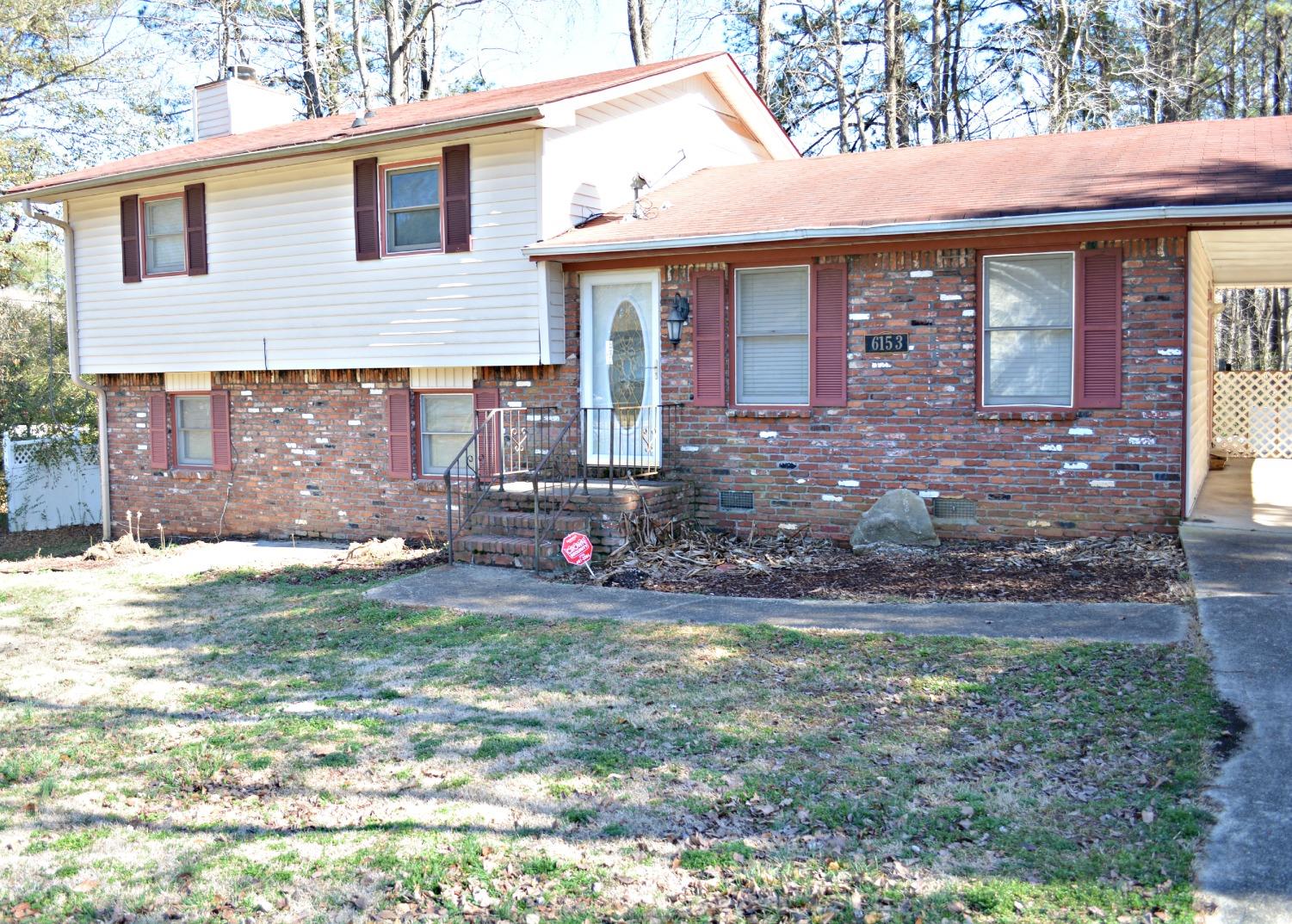 6153 Continental Cir, Morrow, GA 30260 photo 1