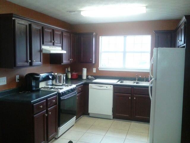 109 Stanfield Ct, Hampton, GA 30228 photo 5
