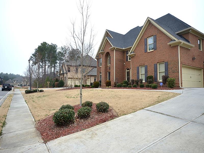 777 Heritage Post Ln, Grayson, GA 30017 photo 2
