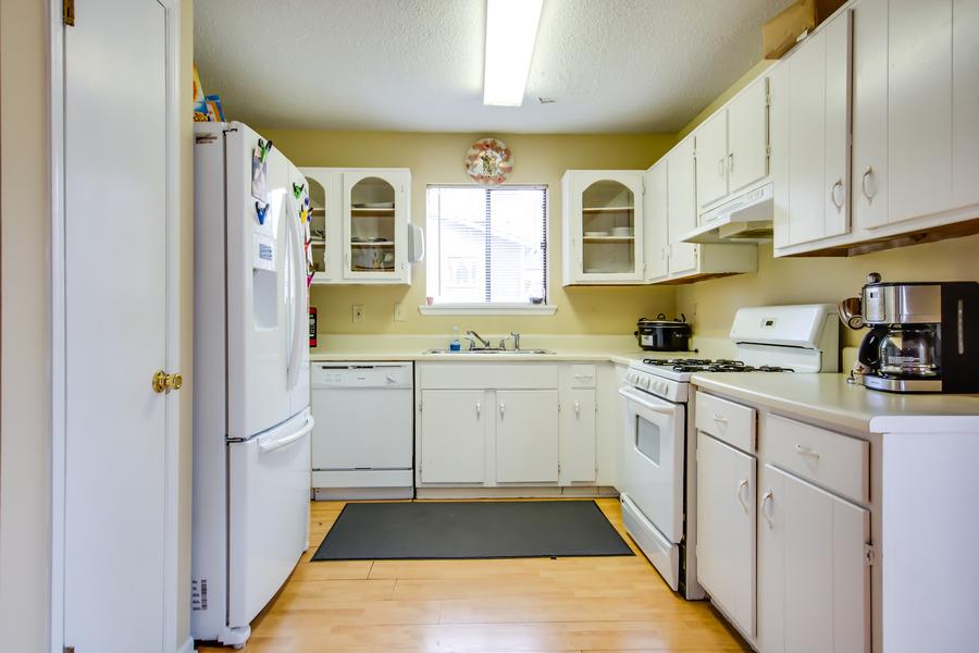 4078 Buckingham Pl, Duluth, GA 30096 photo 4