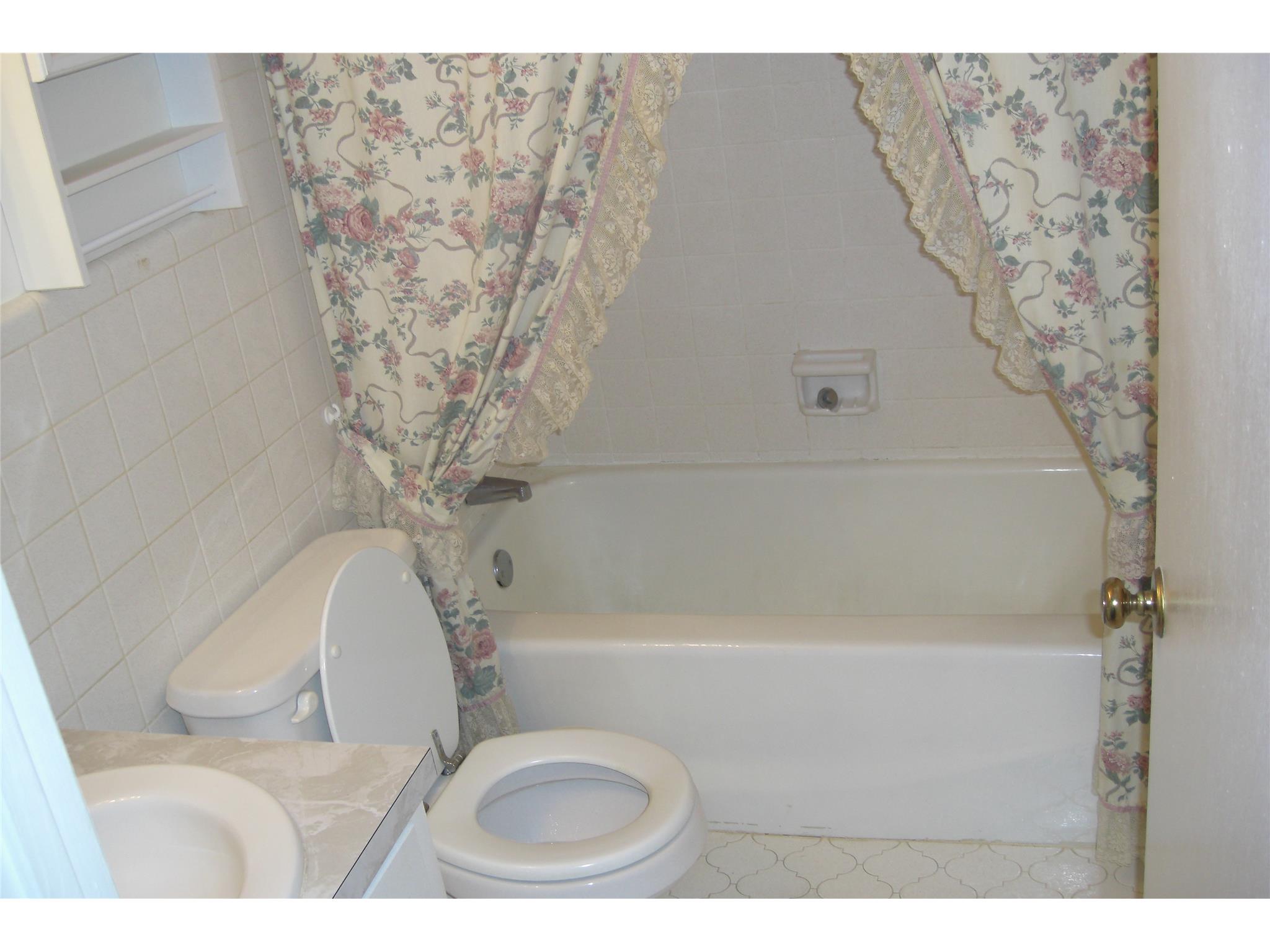 6100 Tabor Ave, Morrow, GA 30260 photo 8