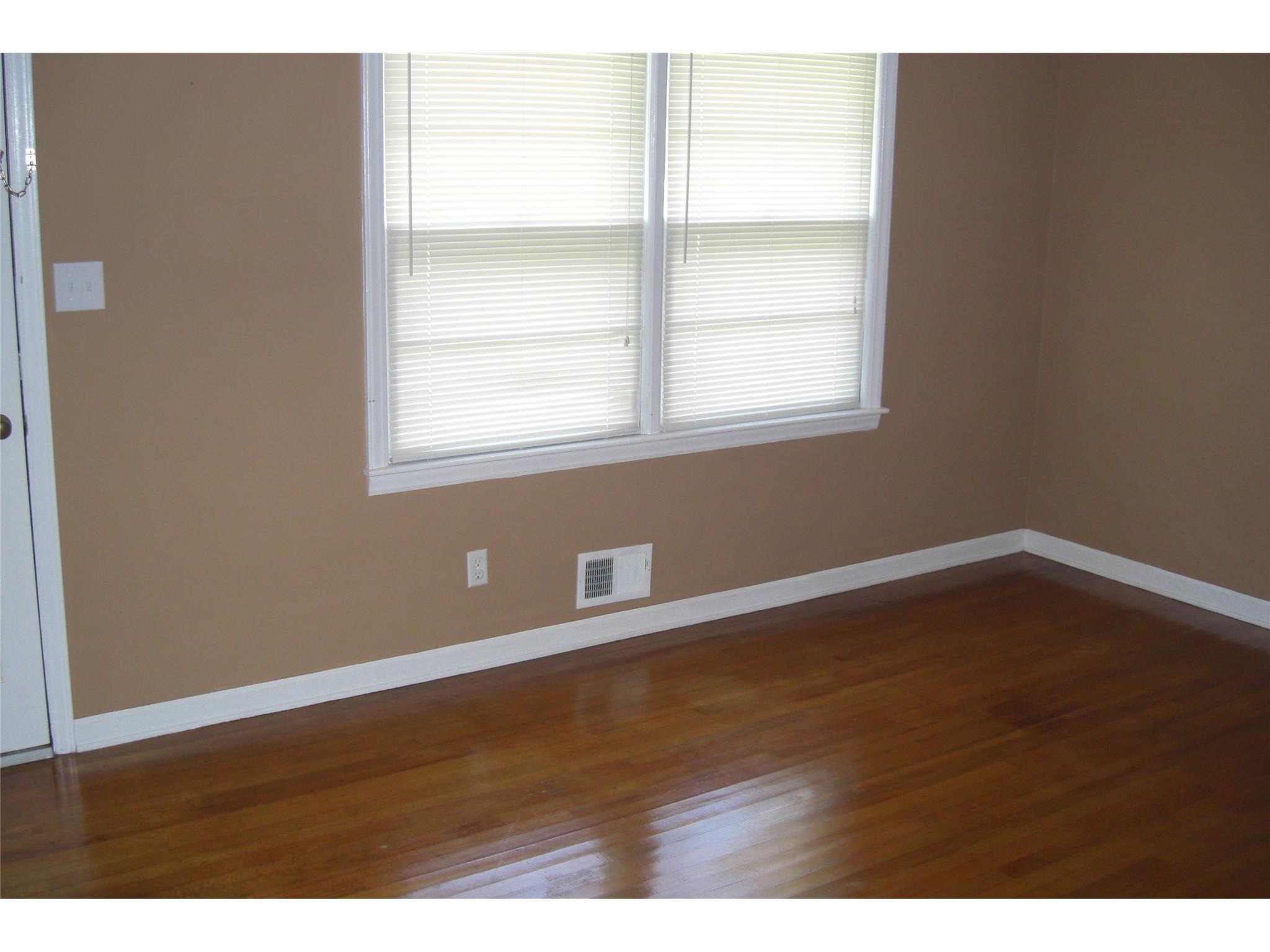 6100 Tabor Ave, Morrow, GA 30260 photo 9