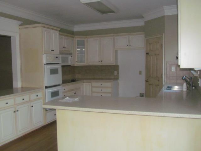 310 W Shawnee Dr, Lagrange, GA 30240 photo 3
