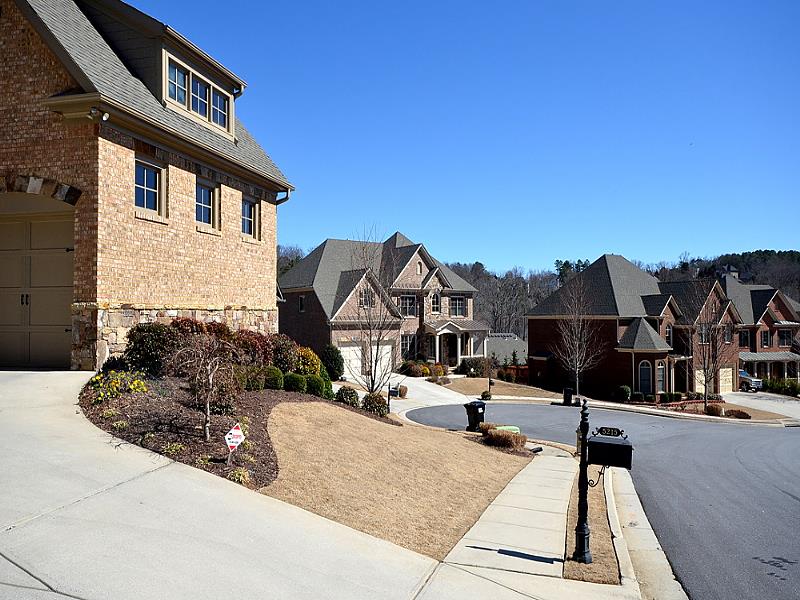 5215 Beecham Ct, Suwanee, GA 30024 photo 2