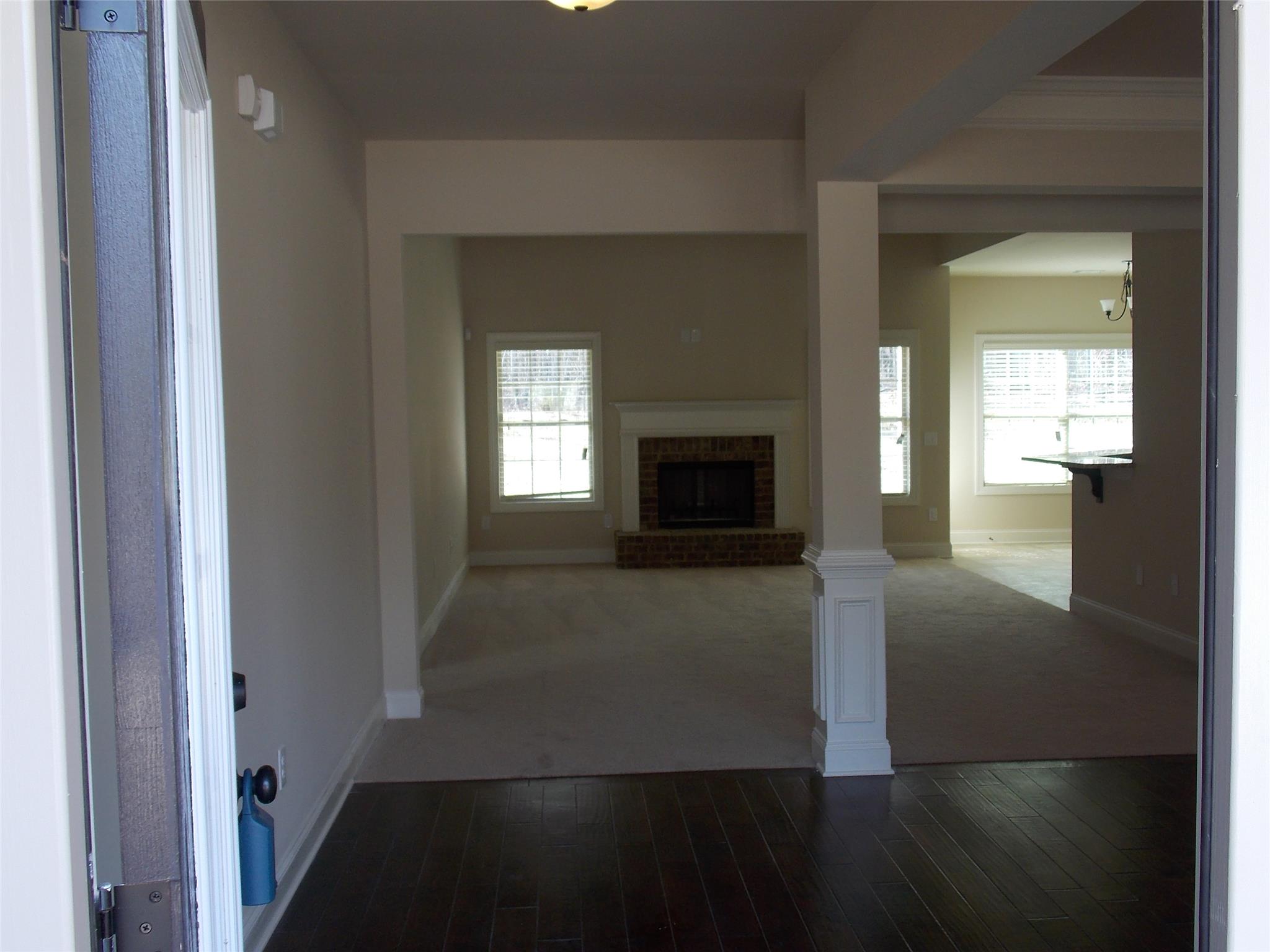 800 Kimberly Cir, Hull, GA 30646 photo 2