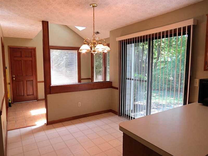 4295 Farmbrook Ln, Kennesaw, GA 30144 photo 11