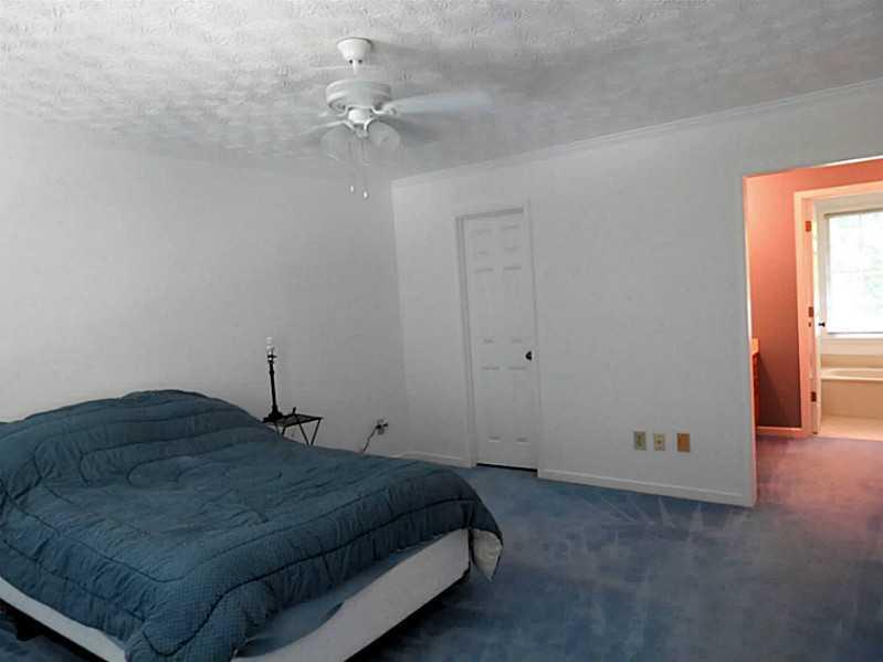 4295 Farmbrook Ln, Kennesaw, GA 30144 photo 19
