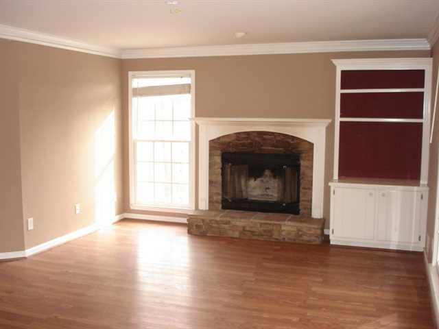 190 Michael St, Canton, GA 30115 photo 3