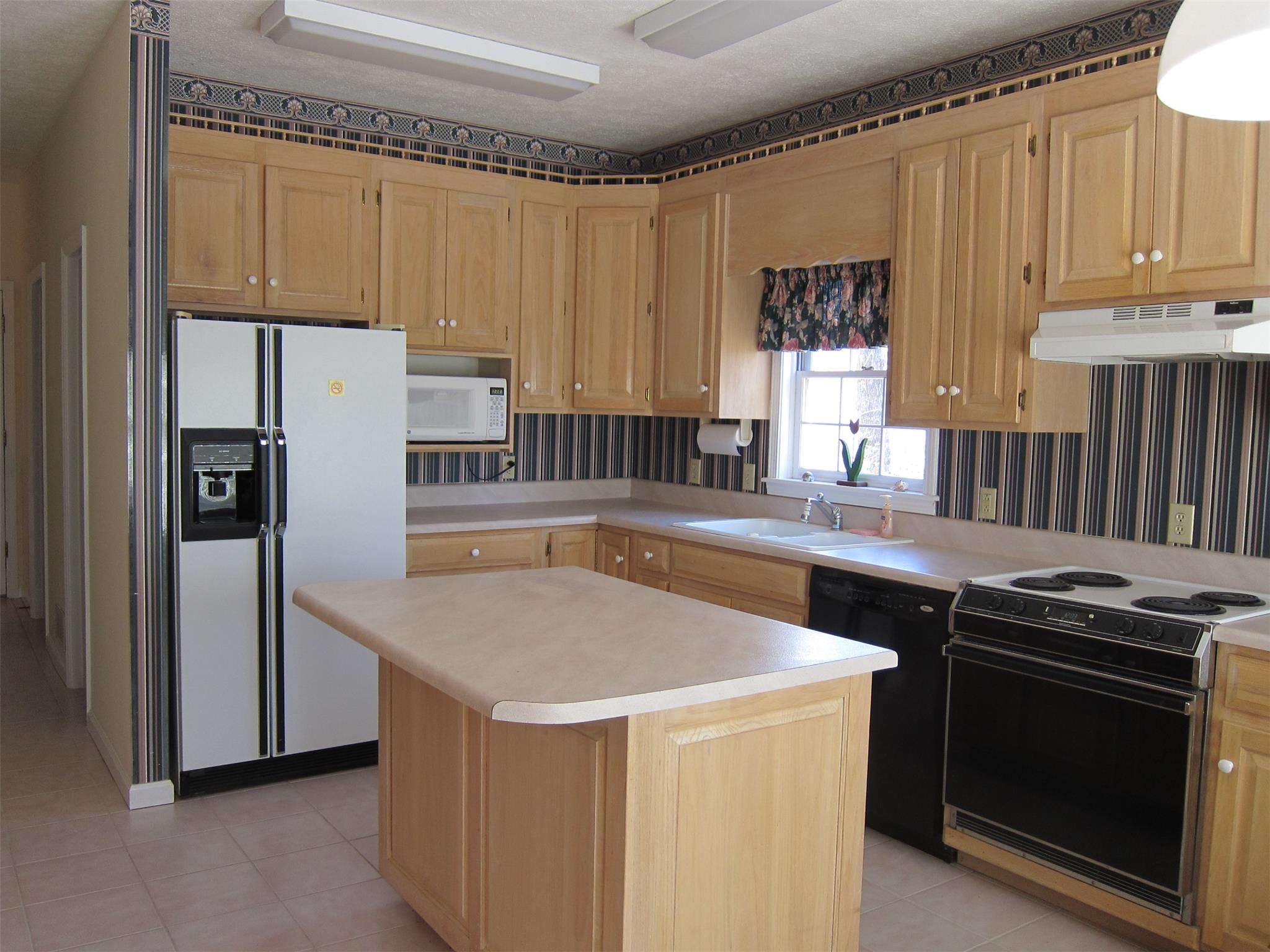 501 Jenny Ct, Cornelia, GA 30531 photo 11