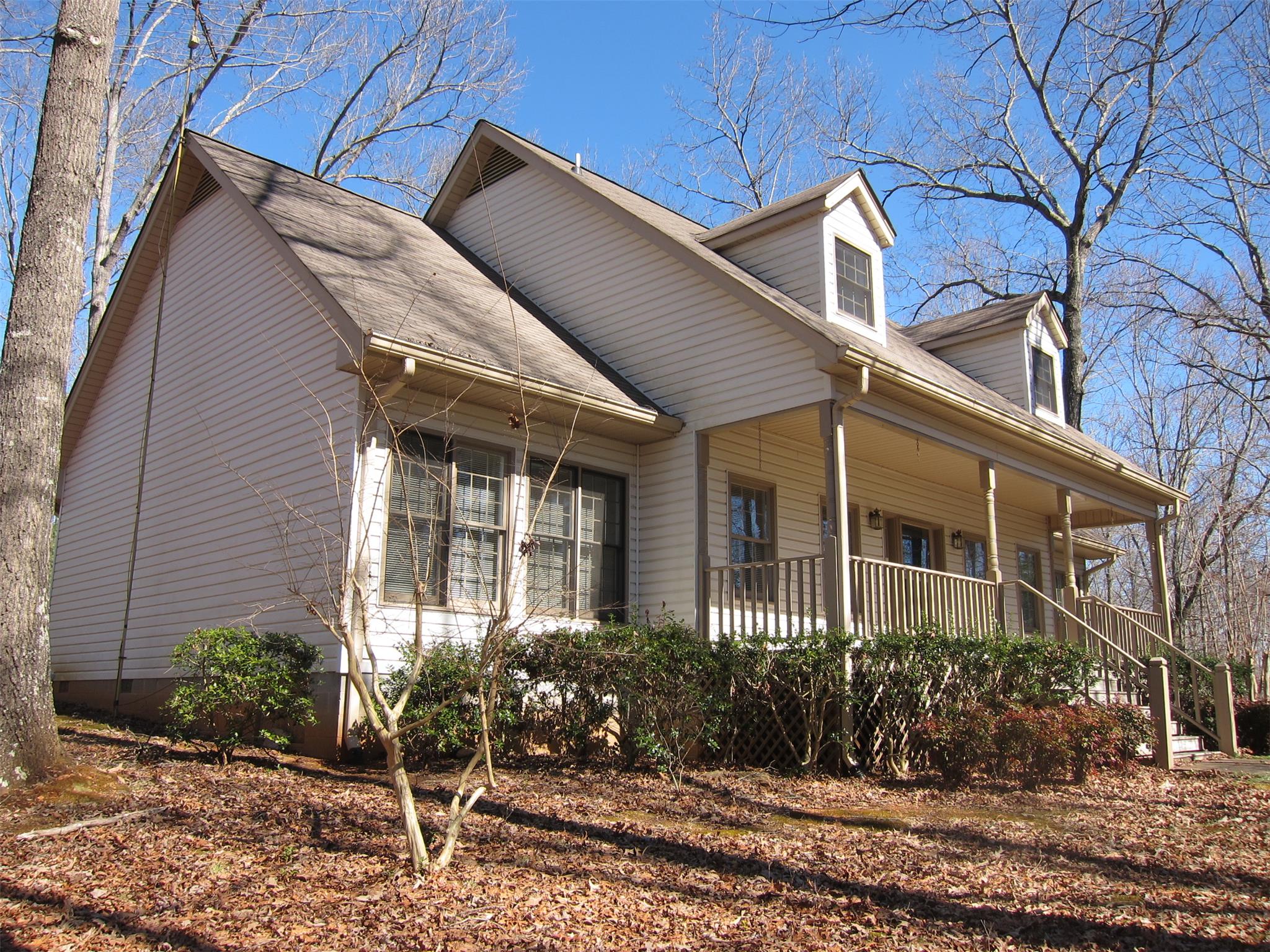501 Jenny Ct, Cornelia, GA 30531 photo 2