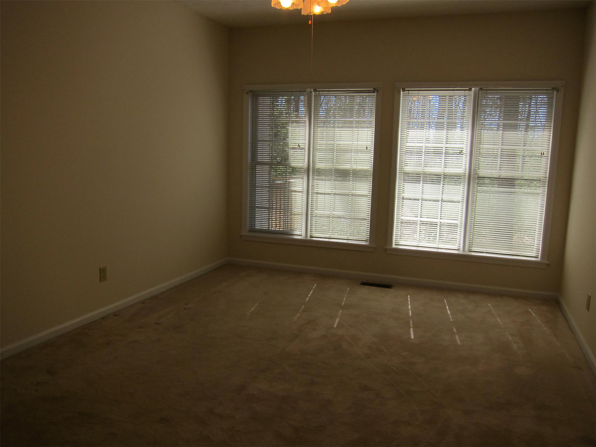 501 Jenny Ct, Cornelia, GA 30531 photo 12