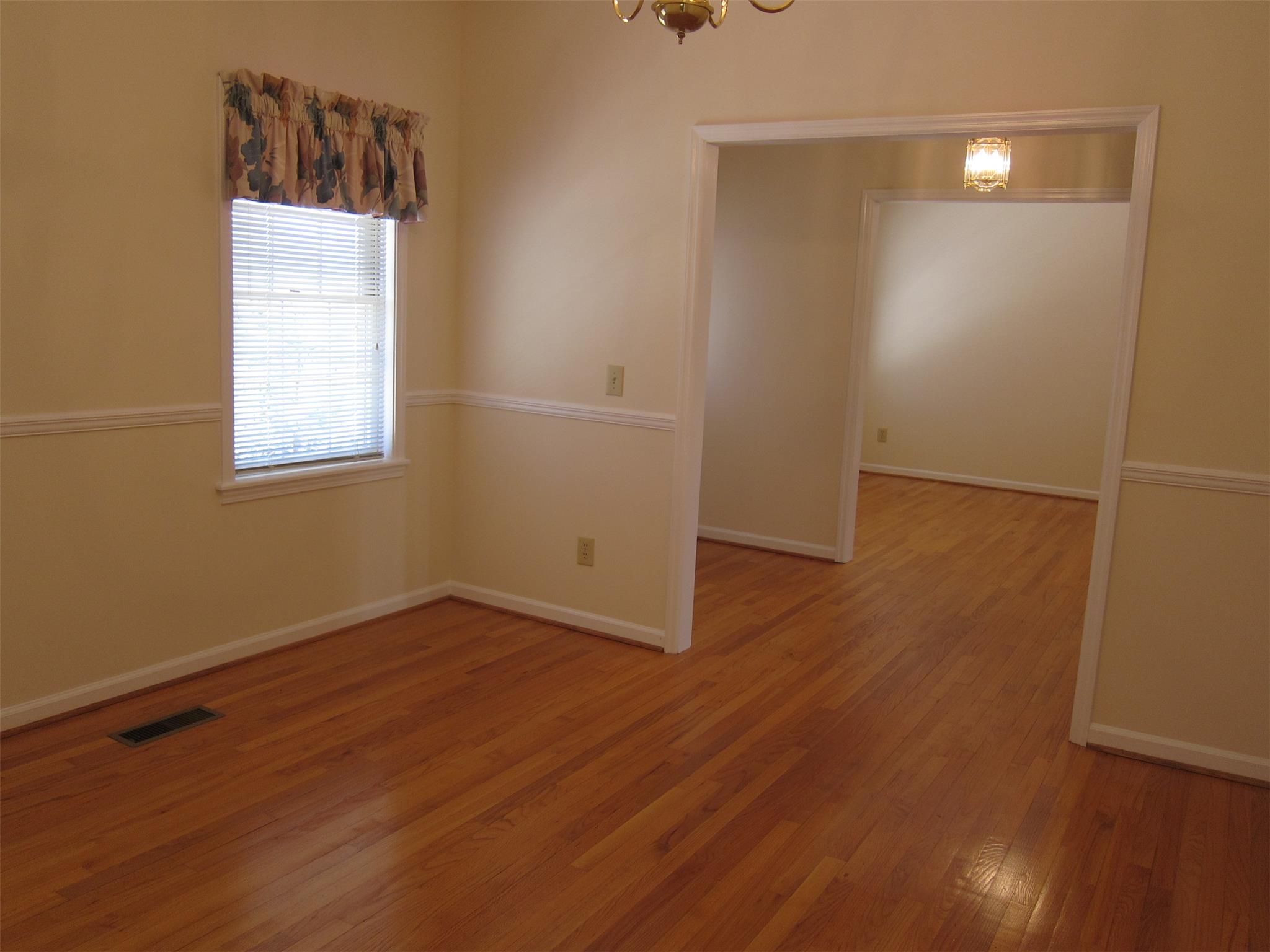 501 Jenny Ct, Cornelia, GA 30531 photo 7