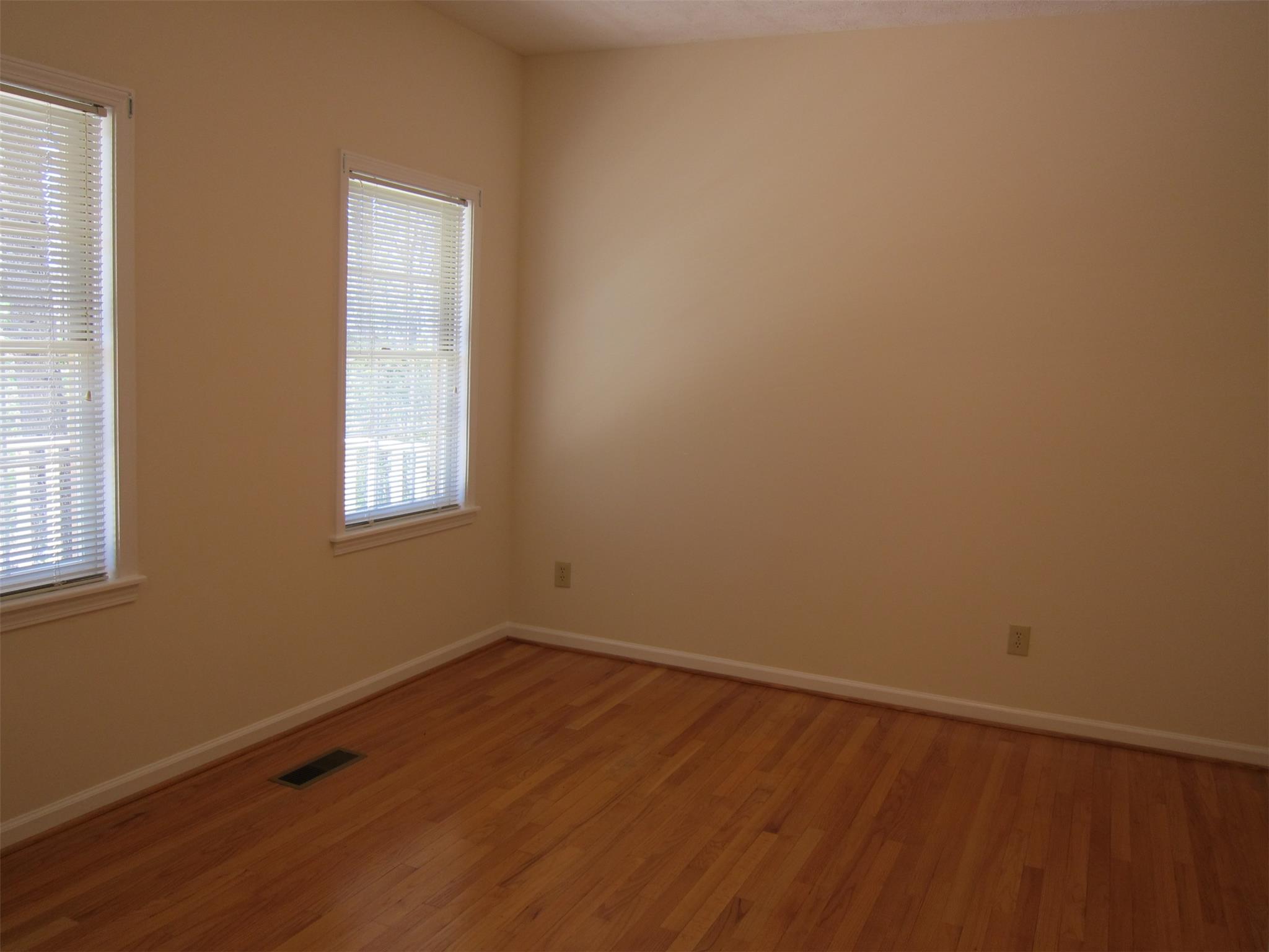 501 Jenny Ct, Cornelia, GA 30531 photo 8