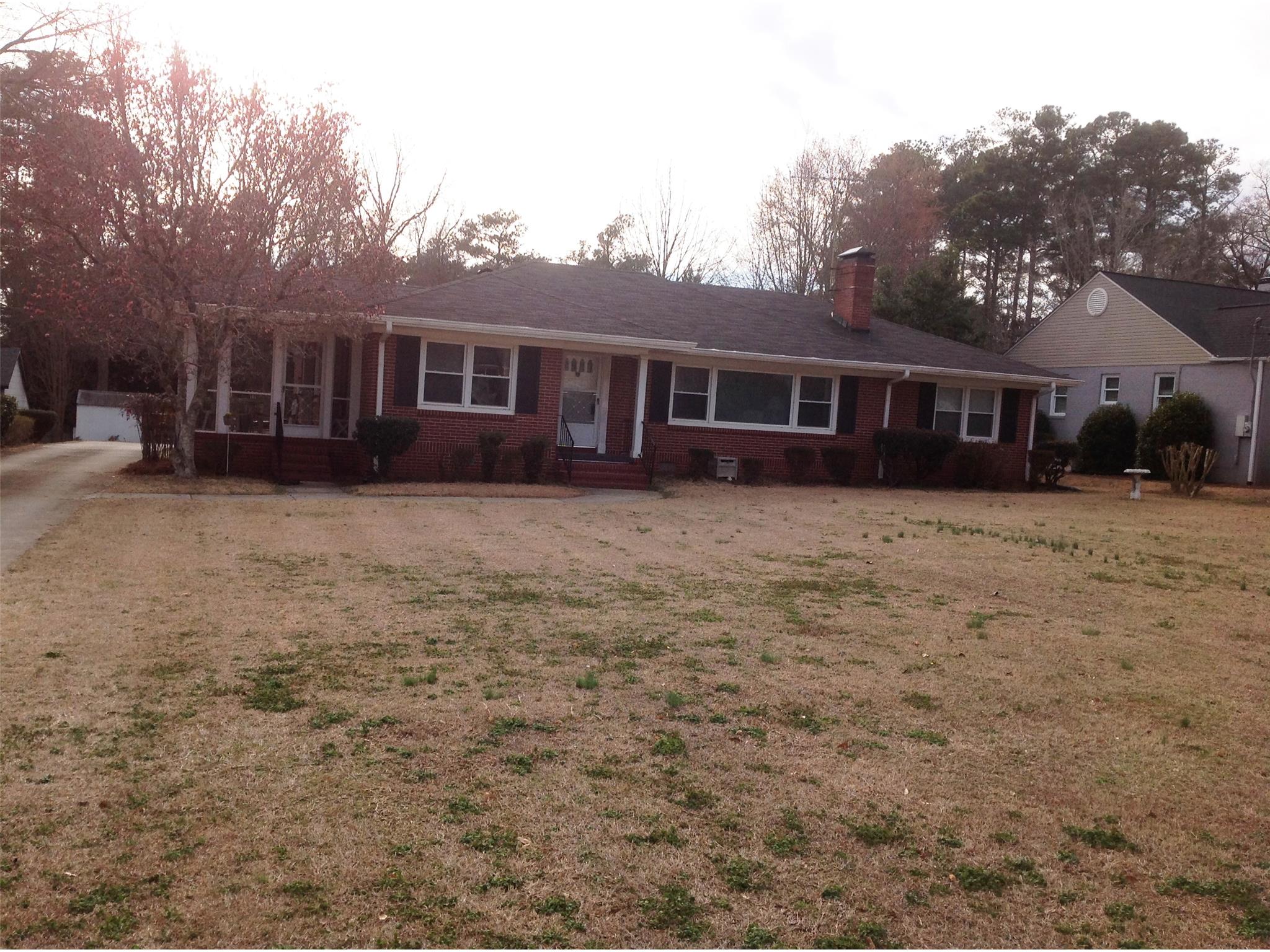 1109 Maple Dr, Griffin, GA 30224 photo 1