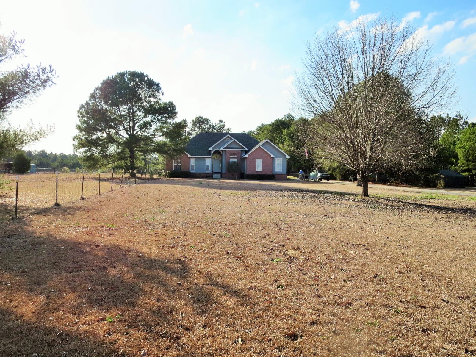 733 Jones Rd, Byron, GA 31008 photo 1
