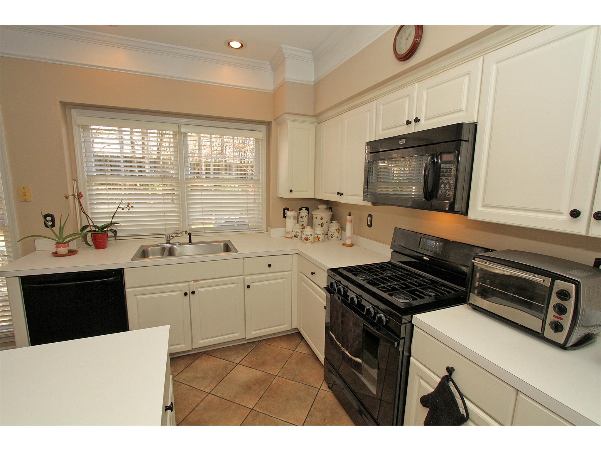 10895 Chatburn Way, Duluth, GA 30097 photo 15