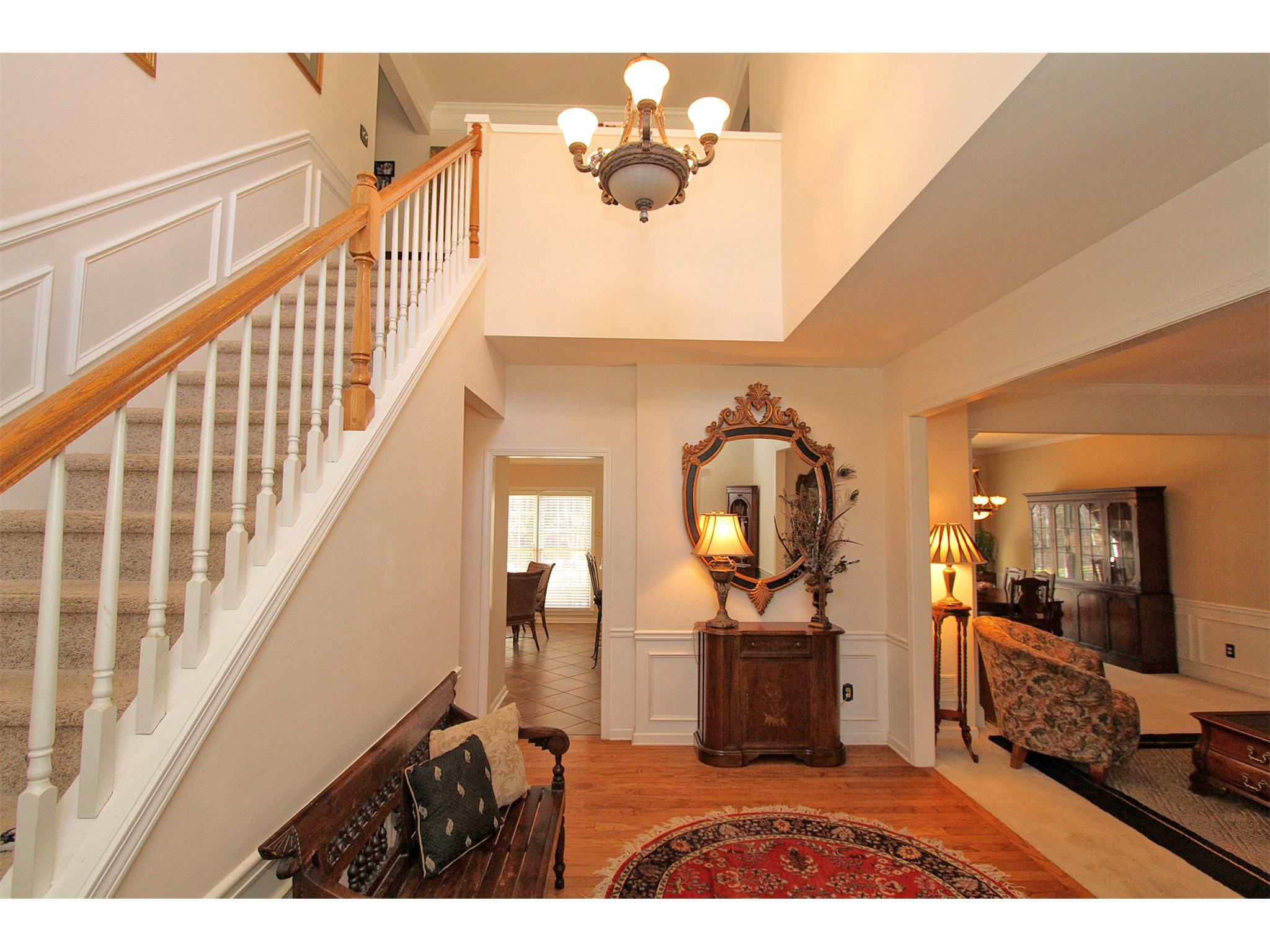 10895 Chatburn Way, Duluth, GA 30097 photo 2