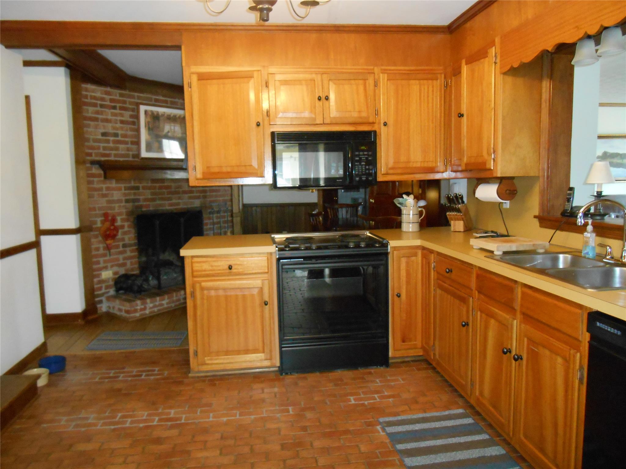 80 Lake Dr, Covington, GA 30014 photo 7
