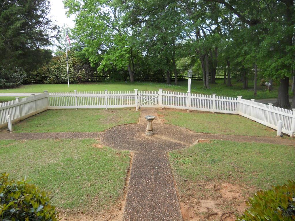 80 Lake Dr, Covington, GA 30014 photo 25