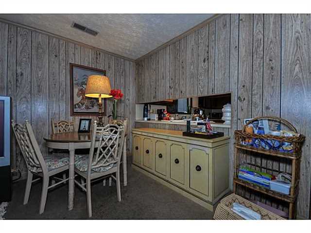 3718 Toxaway Ct, Atlanta, GA 30341 photo 9