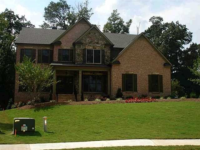 195 Patrick Cir, Suwanee, GA 30024 photo 4