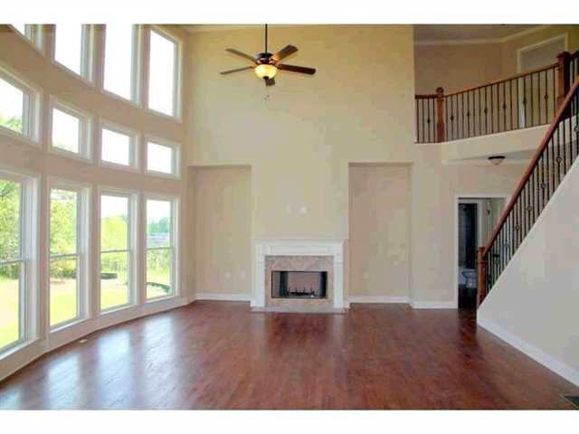 195 Patrick Cir, Suwanee, GA 30024 photo 11