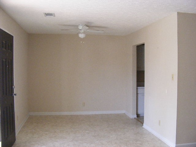 291 Apperson Dr, Winder, GA 30680 photo 9