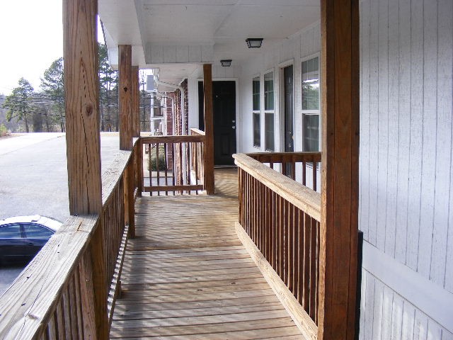 291 Apperson Dr, Winder, GA 30680 photo 3