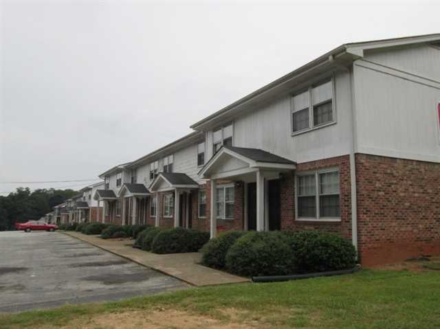 291 Apperson Dr, Winder, GA 30680 photo 2