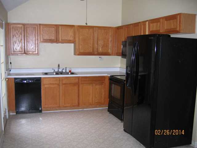 7 Talon Ct, Kingston, GA 30145 photo 3