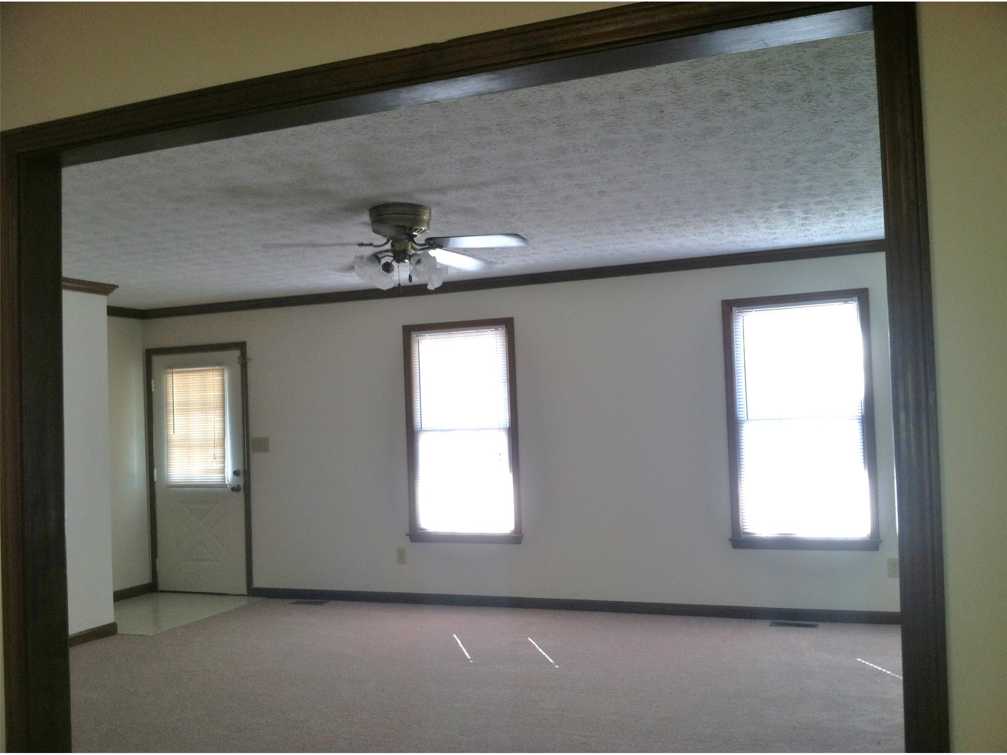 211 Farmbrook Pkwy, Stockbridge, GA 30281 photo 3
