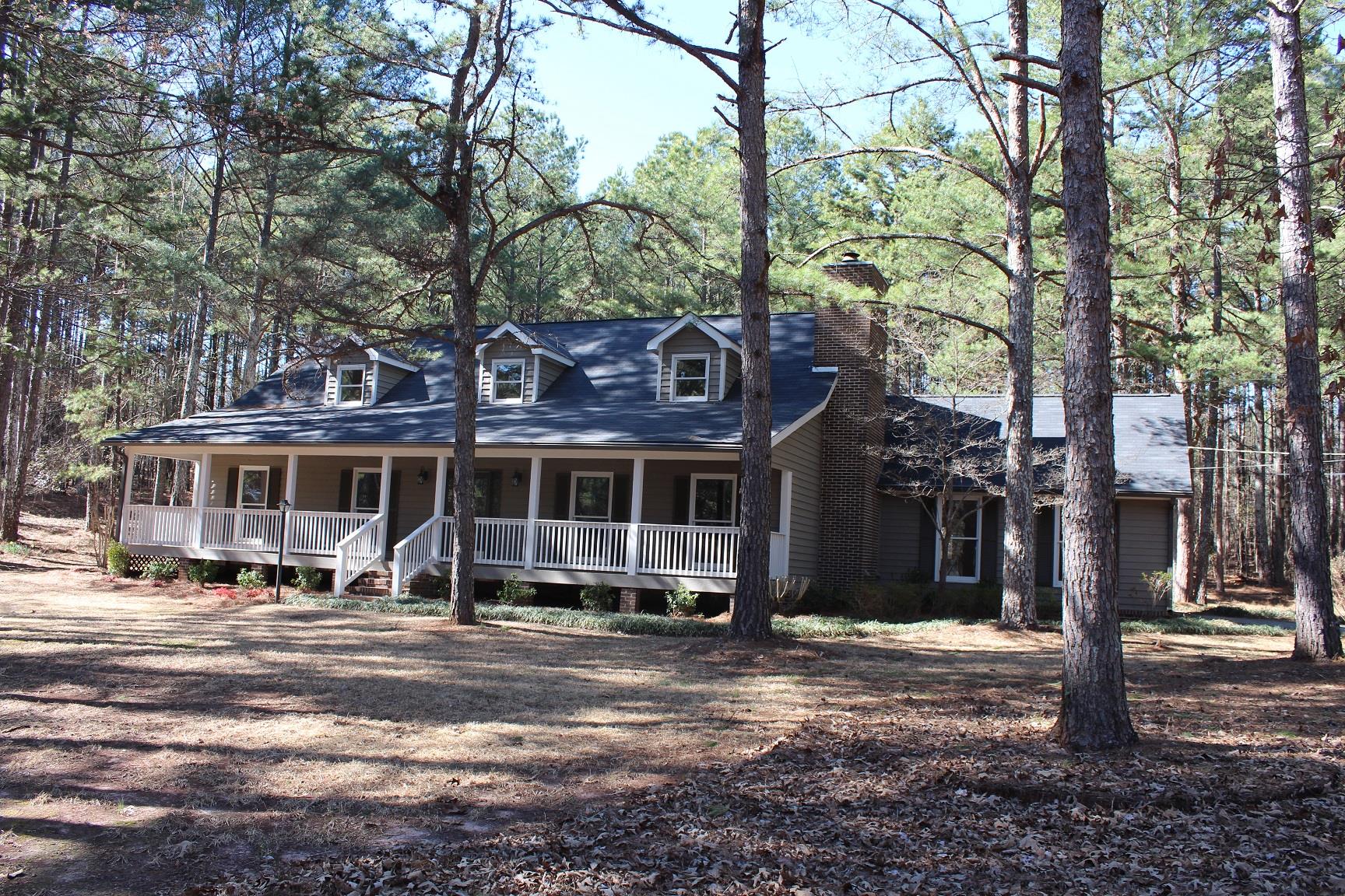 2073 Laurel Gate Ln, Monroe, GA 30655 photo 1